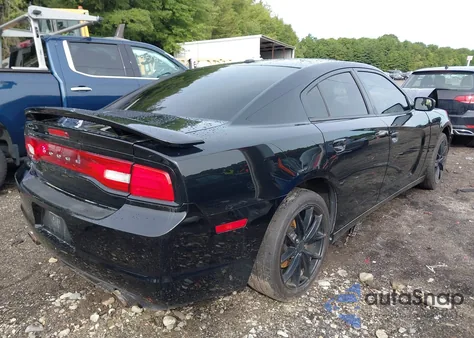 2014 Dodge Charger Sxt Plus z USA, uszkodzony, nr VIN 2C3CDXJG7EH138258